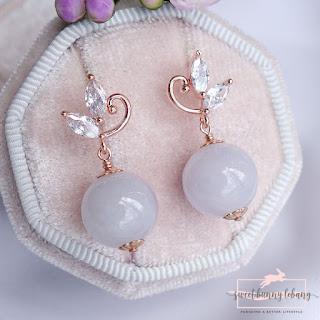 JL Heart Jade Earrings a symbol of a niece's love 1 SwirlingLeavesStudandLavenderJade 6 800x